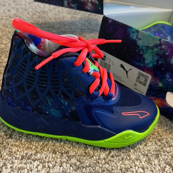 Puma MB1 GALAXY Basketball sneakers, in box, used once, size 11C - Picture 7 of 10